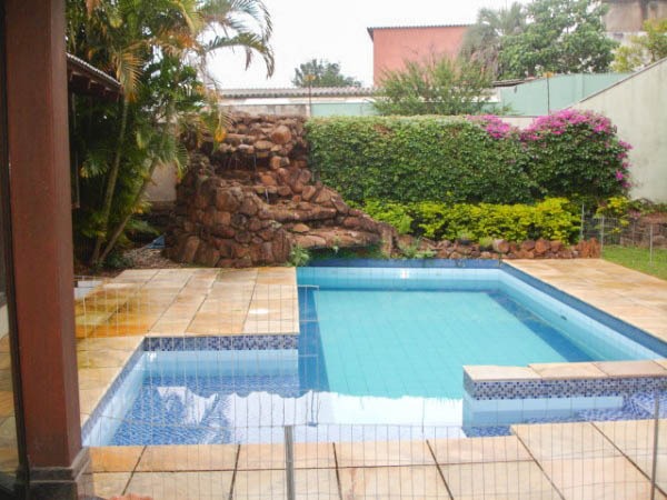 Casa para Venda - 560m², 5 dormitórios, sendo 4 suites, 2 vagas - Vila Jardim