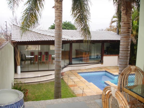 Casa para Venda - 560m², 5 dormitórios, sendo 4 suites, 2 vagas - Vila Jardim