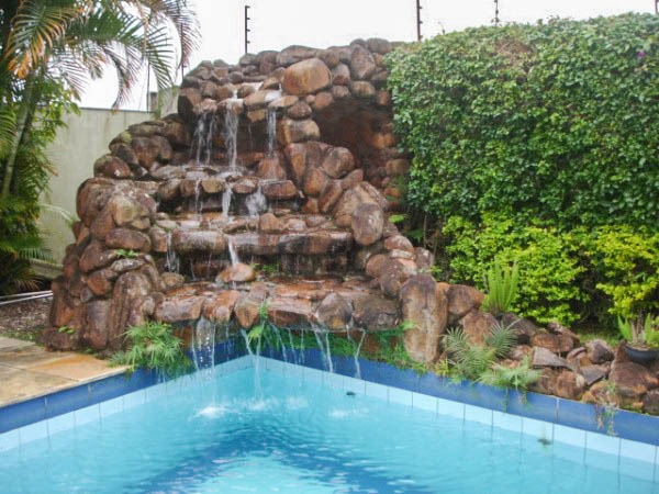 Casa para Venda - 560m², 5 dormitórios, sendo 4 suites, 2 vagas - Vila Jardim
