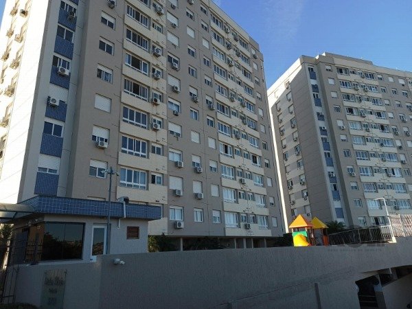 Apartamento com 87m², 3 dormitórios, 1 suíte no bairro Jardim Botânico em Porto Alegre para Comprar