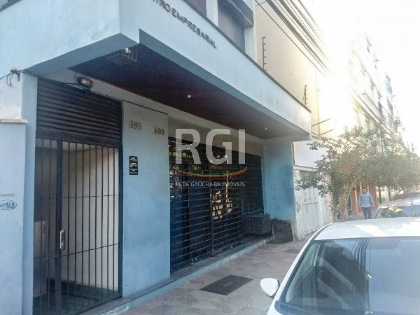 Loja com 36m² no bairro Centro Histórico em Porto Alegre para Comprar