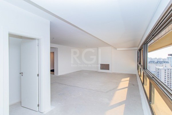 Cobertura para Venda - 617.99m², 4 dormitórios, sendo 4 suites, 5 vagas - Mont Serrat