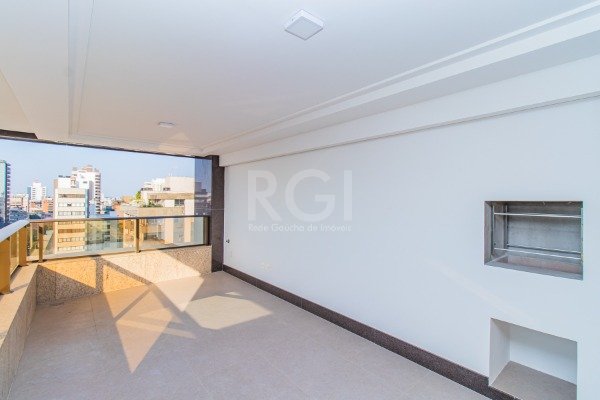 Cobertura para Venda - 617.99m², 4 dormitórios, sendo 4 suites, 5 vagas - Mont Serrat
