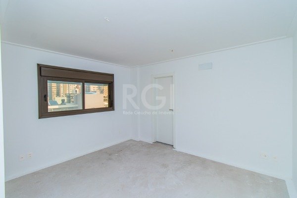 Cobertura para Venda - 617.99m², 4 dormitórios, sendo 4 suites, 5 vagas - Mont Serrat
