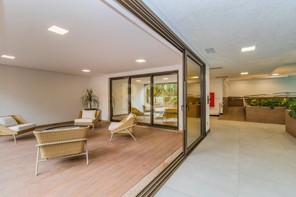 Cobertura para Venda - 617.99m², 4 dormitórios, sendo 4 suites, 5 vagas - Mont Serrat