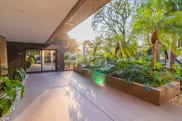 Cobertura para Venda - 617.99m², 4 dormitórios, sendo 4 suites, 5 vagas - Mont Serrat