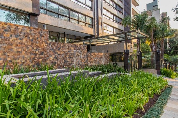 Cobertura para Venda - 617.99m², 4 dormitórios, sendo 4 suites, 5 vagas - Mont Serrat